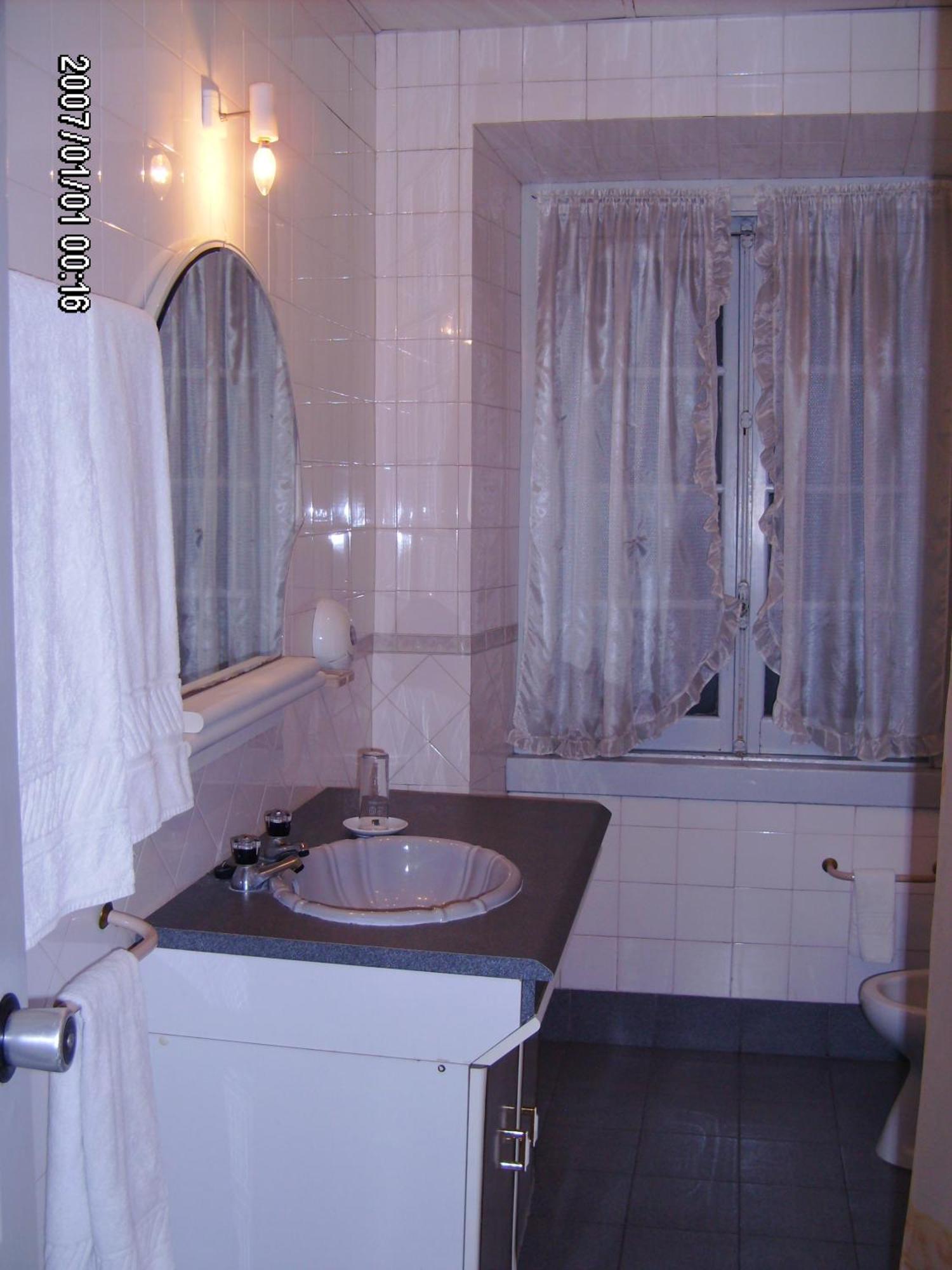 Olhos Pretos Hotel Caldas Da Rainha Luaran gambar