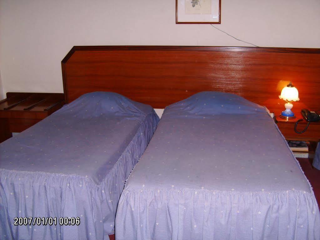Olhos Pretos Hotel Caldas Da Rainha Luaran gambar